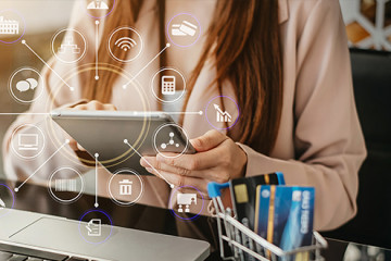 Navigating Omnichannel Excellence with Oracle’s Retail Order Management Suite Cloud Service