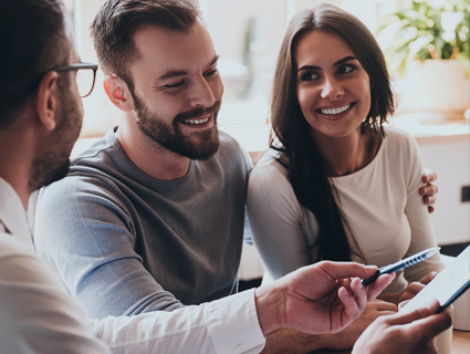 Delivering integrated multichannel experience for financial service provider