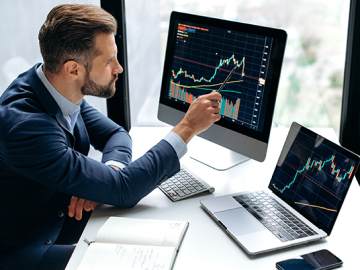 Risk & Regulatory Management 